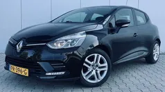 Gebruikt 2017 Renault Clio IV Zen Hatchback | € 7.999 (Eerlijke prijs)