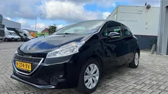Zwart Gebruikt 2014 Peugeot 208 Access Hatchback | € 4.999 (Eerlijke prijs)