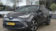 Gebruikt 2024 Toyota C-HR SUV | € 29.900 (Eerlijke prijs)