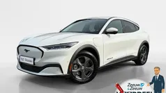 Star white 3c/pristine white 3 (pn4hr) Gebruikt 2023 Ford Mustang Mach-E SUV | € 35.995 (Eerlijke prijs)