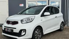 Wit Gebruikt 2015 Kia Picanto Hatchback | € 5.544 (Eerlijke prijs)