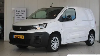 Wit Gebruikt 2021 Peugeot Partner MPV | € 11.722 (Goede deal)