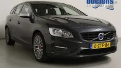 Gebruikt 2015 Volvo V60 R-Design Stationwagen | € 12.939 (Goede deal)
