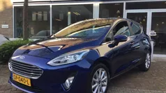 Blauw Gebruikt 2018 Ford Fiesta Titanium Hatchback | € 16.450 (Eerlijke prijs)