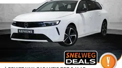 Wit Nieuw 2025 Opel Astra Business Edition Stationwagen | € 36.795 (Goede deal)