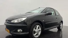 Zwart Gebruikt 2005 Peugeot 206 Hatchback | € 1.495 (Eerlijke prijs)