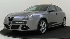 Grijs Gebruikt 2015 Alfa Romeo Giulietta Sprint Hatchback | € 16.925 (Eerlijke prijs)