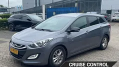 Grijs Gebruikt 2015 Hyundai i30 GO! Stationwagen | € 9.995 (Eerlijke prijs)