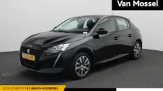 Zwart Gebruikt 2023 Peugeot e-208 Active Hatchback | € 19.400 (Eerlijke prijs)