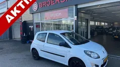 Gebruikt 2010 Renault Twingo Authentique Hatchback | € 1.500 (Eerlijke prijs)