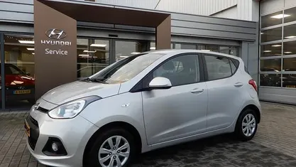 Hatchback Gebruikt 2016 Hyundai i10 Comfort Hatchback | € 6.950 (Eerlijke prijs)