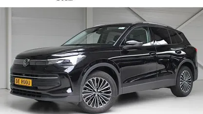 Gebruikt 2024 VW Tiguan Life SUV | € 41.500 (Super prijs)