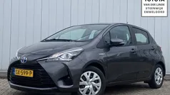 Grijs Gebruikt 2018 Toyota Yaris Hybrid Hatchback | € 15.900 (Goede deal)