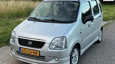 Grijs Gebruikt 2002 Suzuki Wagon R Hatchback | € 1.749 (Eerlijke prijs)