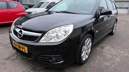 Occasion 2008 Opel Vectra Executive Stationwagen | € 2.250 (Goede deal)