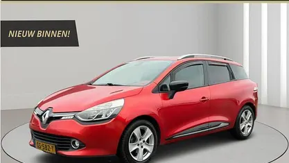 Occasion Renault Clio GrandTour Dynamique 90 PK (66 kW) 2015 Rood Stationwagen