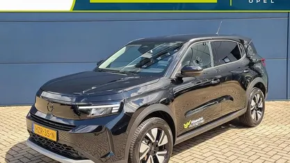 Nieuw Opel Frontera 2025 Zwart SUV