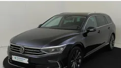 Gebruikt 2020 VW Passat Business Sedan | € 26.950 (Eerlijke prijs)