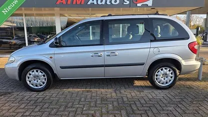 Grijs Gebruikt 2006 Chrysler Voyager MPV | € 2.999 (Eerlijke prijs)