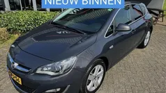 Grijs Gebruikt 2013 Opel Astra Cosmo Hatchback | € 5.845 (Goede deal)
