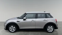 Gebruikt 2022 Mini Cooper Business Hatchback | € 22.950 (Eerlijke prijs)