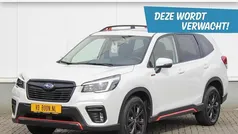 Wit, metallic lak Gebruikt 2021 Subaru Forester Sport SUV | € 39.945 (Eerlijke prijs)
