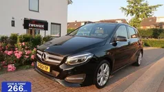 Zwart Gebruikt 2016 Mercedes B180 MPV | € 16.450 (Eerlijke prijs)