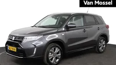 Grijs Gebruikt 2024 Suzuki Vitara SUV | € 27.950 (Eerlijke prijs)