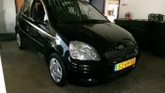 Gebruikt 2005 Toyota Yaris Hatchback | € 2.950 (Eerlijke prijs)