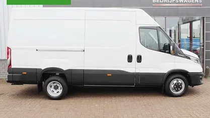 Occasion Iveco Daily 207 PK (152 kW) 2024 Van