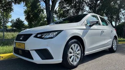 Occasion 2021 Seat Ibiza Business Hatchback | € 13.950 (Eerlijke prijs)