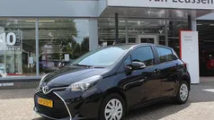 Gebruikt 2016 Toyota Yaris Hatchback | € 9.240 (Eerlijke prijs)
