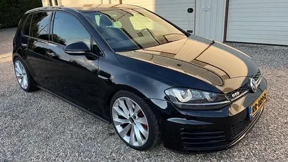 Zwart Gebruikt 2013 VW Golf VII GTD Hatchback | € 10.999 (Eerlijke prijs)