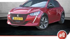Rood Gebruikt 2021 Peugeot e-208 GT Hatchback | € 16.800 (Eerlijke prijs)