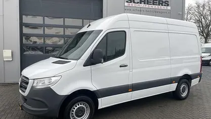 Occasion 2023 Mercedes Sprinter Van | € 32.950 (Super prijs)