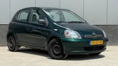 Gebruikt 2000 Toyota Yaris Luna Hatchback | € 1.100 (Eerlijke prijs)