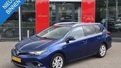 Blauw Gebruikt 2018 Toyota Auris Hybrid Stationwagen | € 18.400 (Eerlijke prijs)