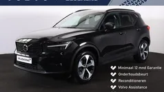 Zwart Gebruikt 2024 Volvo XC40 Plus SUV | € 42.900 (Eerlijke prijs)