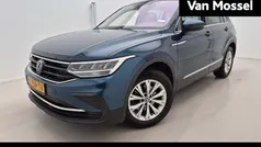 Blauw Gebruikt 2021 VW Tiguan Active SUV | € 23.900 (Goede deal)
