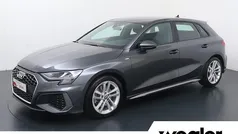 Grijs Gebruikt 2020 Audi A3 Sportback Design Hatchback | € 27.840 (Eerlijke prijs)