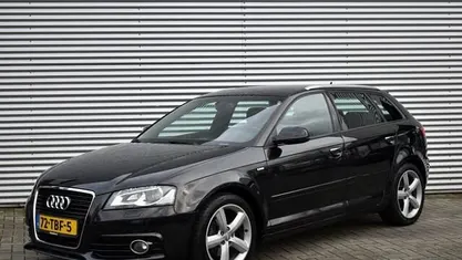 Zwart Gebruikt 2012 Audi A3 Ambition Hatchback | € 7.940 (Eerlijke prijs)
