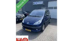 Blauw Gebruikt 2005 Peugeot 1007 Hatchback | € 999 (Eerlijke prijs)