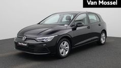 Gebruikt 2021 VW Golf VIII Business Hatchback | € 23.700 (Eerlijke prijs)