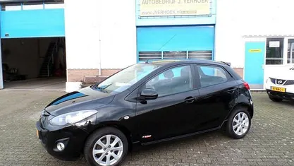 Gebruikt 2011 Mazda 2 Hatchback | € 3.945 (Eerlijke prijs)