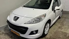 Wit Gebruikt 2012 Peugeot 207 Access Hatchback | € 2.650 (Eerlijke prijs)