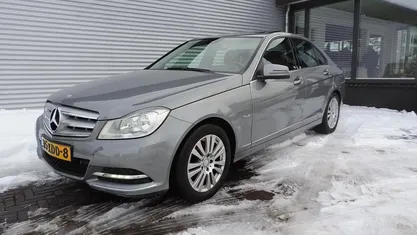 Grijs Gebruikt 2011 Mercedes C180 Business Sedan | € 8.985 (Eerlijke prijs)