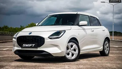 Wit Occasion 2024 Suzuki Swift Hatchback | € 22.945 (Eerlijke prijs)