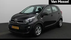 Zwart Gebruikt 2022 Kia Picanto Comfort Hatchback | € 11.400 (Eerlijke prijs)