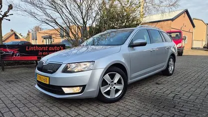 Occasion Skoda Octavia Business Line 110 PK (80 kW) 2014 Hatchback