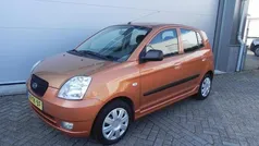 Oranje Gebruikt 2006 Kia Picanto 2 Hatchback | € 1.495 (Eerlijke prijs)